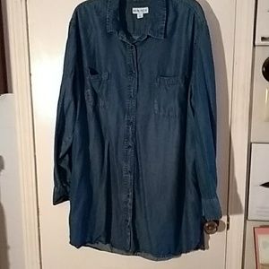 NWOT Ava & Viv lt wt LS denim tunic 3X